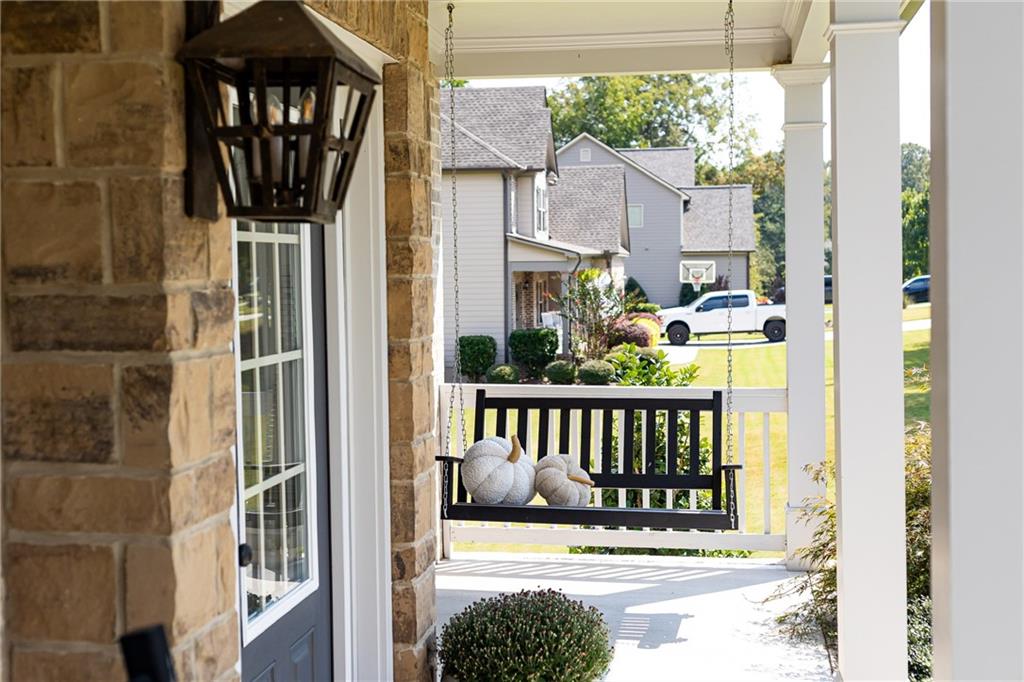 620 Creekside Trace Covington, GA 30014 - Photo 4 of 46