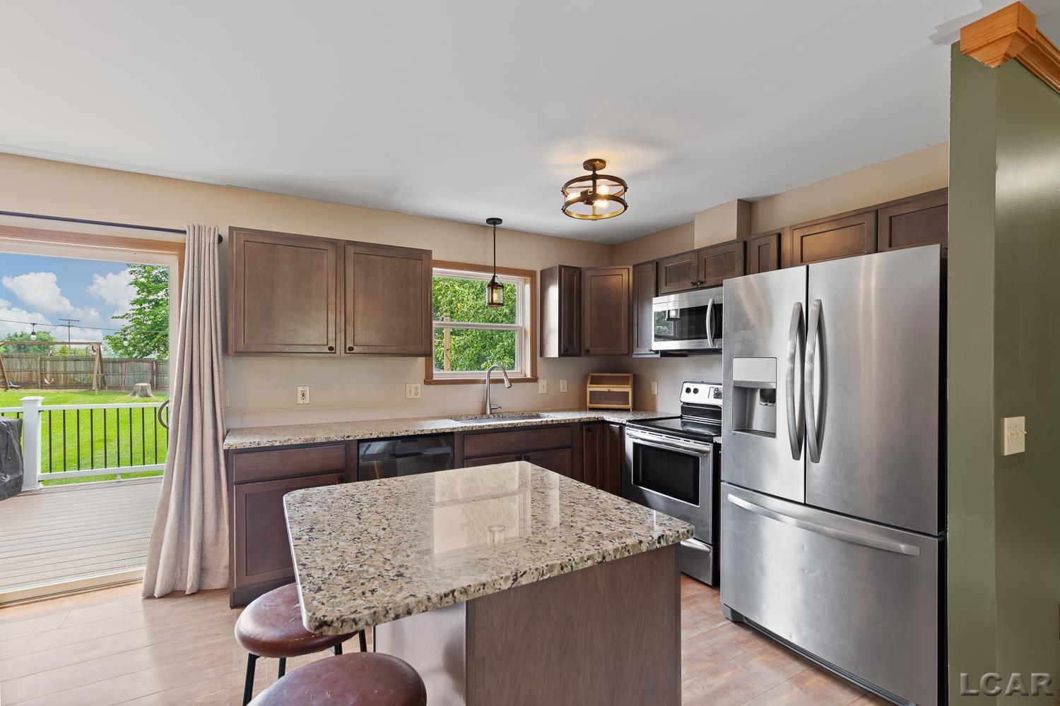 7673 Dalton Road Onsted, MI 49265 - Photo 5 of 31 50178377-f86d7a04-3116-4761-a915-c07fc21e00dc.JPG