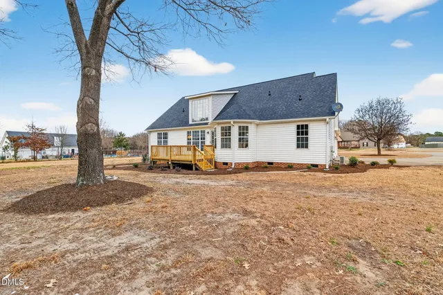 $375,000 | 108 Blueberry Lane, Willow Spring, NC 27592