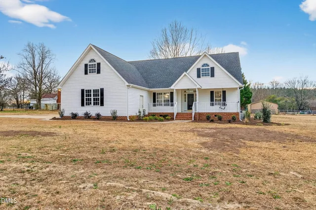 $375,000 | 108 Blueberry Lane, Willow Spring, NC 27592