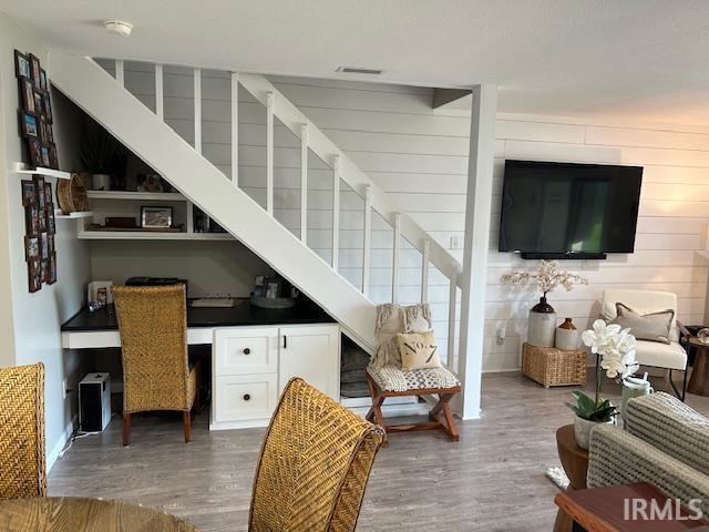 12601 Pleasant Grove Road Syracuse, IN 46567 - Photo 6 of 26