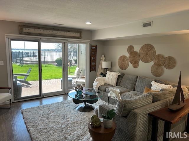 12601 Pleasant Grove Road Syracuse, IN 46567 - Photo 8 of 26