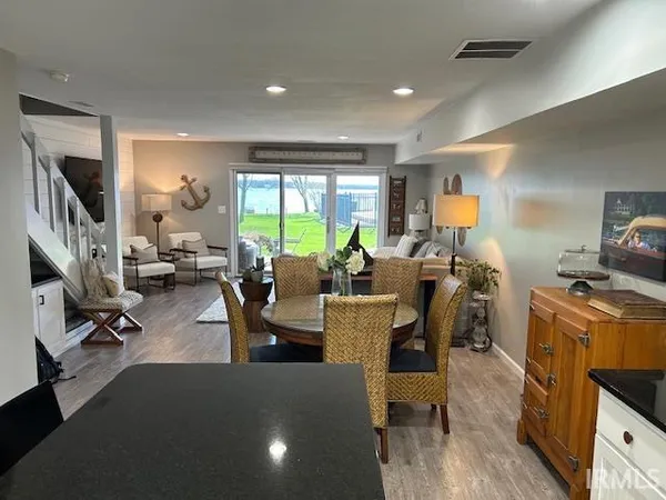 $559,900 | 12601 Pleasant Grove Road, Syracuse, IN 46567