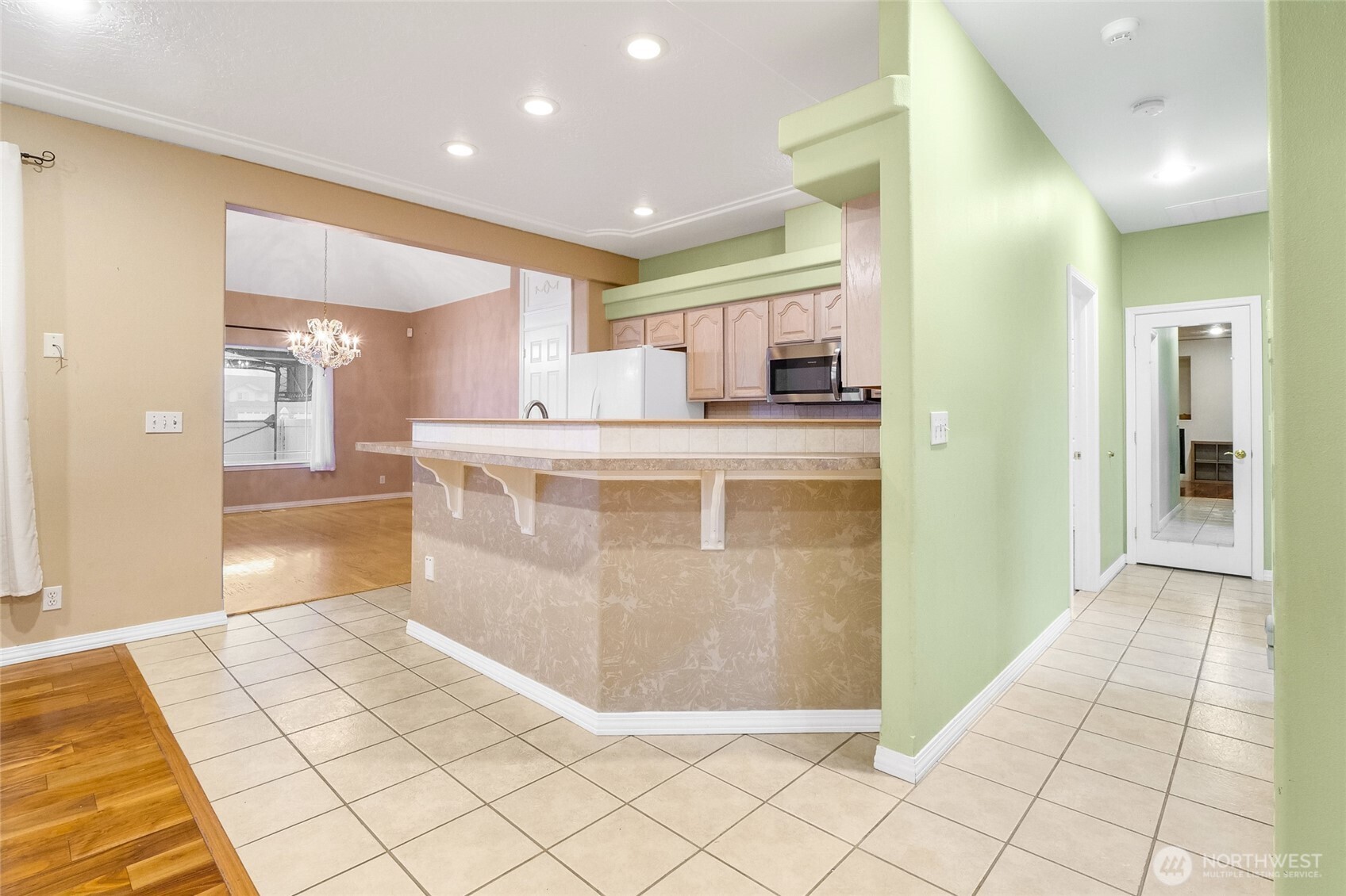 9460 Albert Way Southeast Moses Lake, WA 98837 - Photo 13 of 40