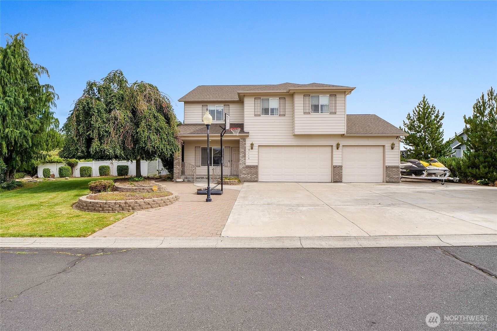 9460 Albert Way Southeast Moses Lake, WA 98837 - Photo 3 of 40