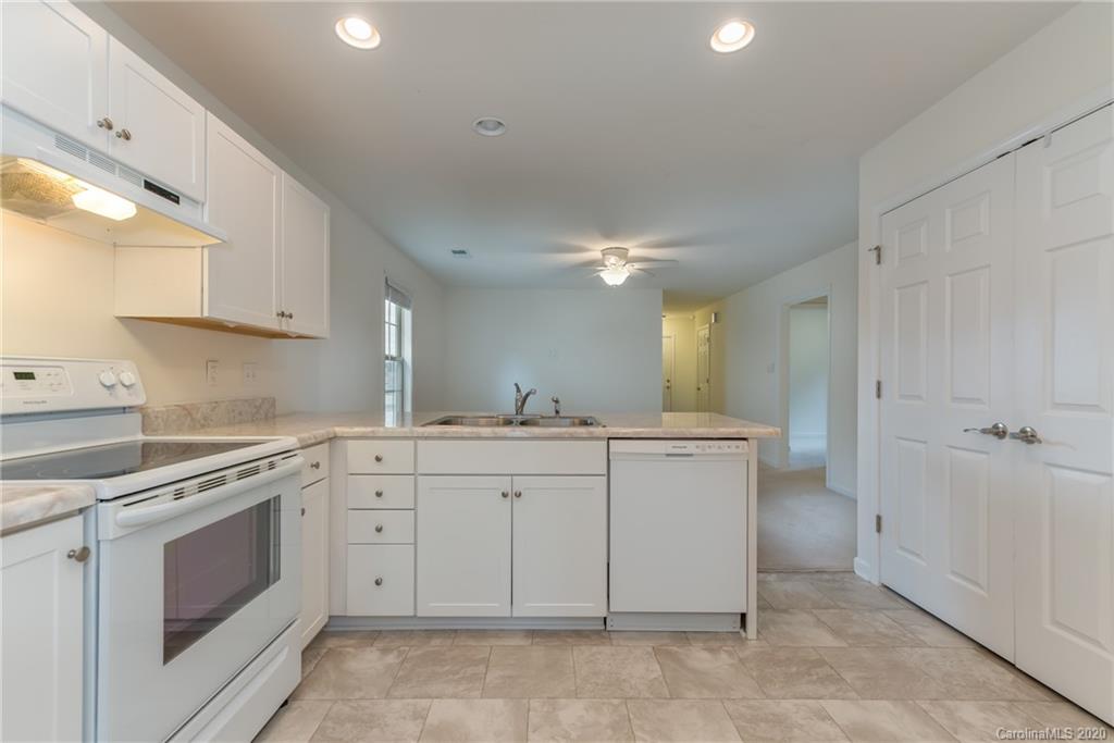 199 North River Road Fletcher, NC 28732 - Photo 14 of 23