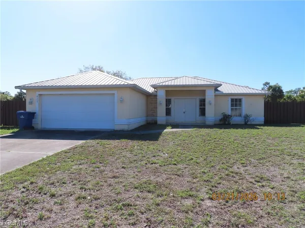 $258,500 | 4553 Springview Circle, LaBelle, FL 33935