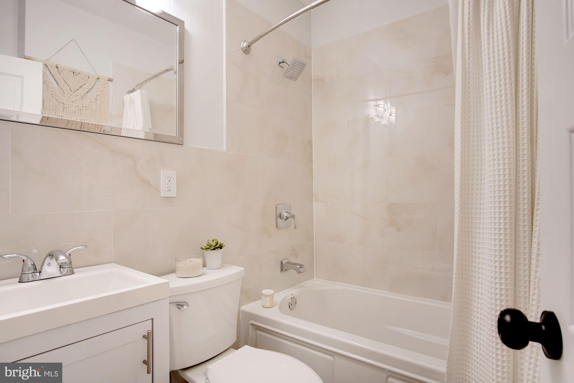 841 Decatur Street Northwest Washington, DC 20011 - Photo 14 of 33 Gallery Image 14