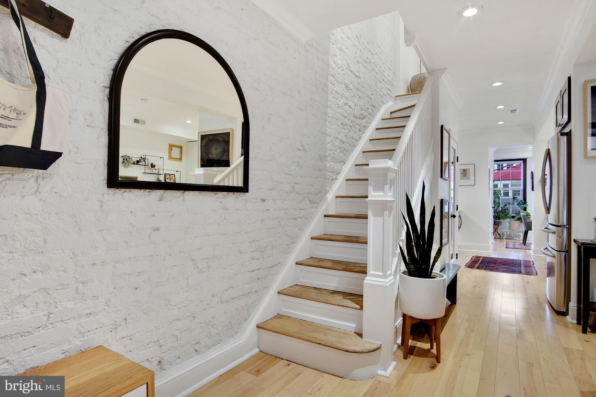841 Decatur Street Northwest Washington, DC 20011 - Photo 6 of 33 Gallery Image 6