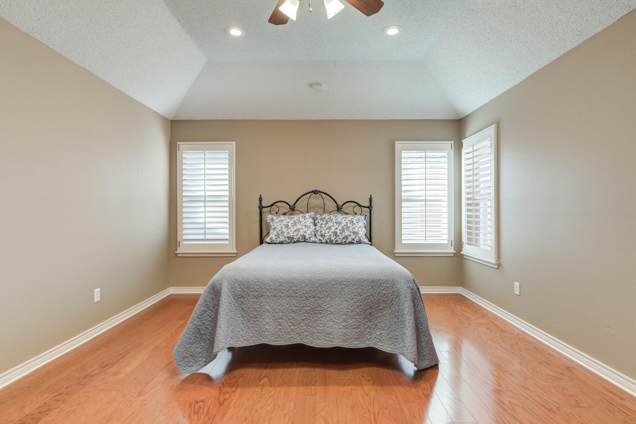 6013 100th Street Lubbock, TX 79424 - Photo 26 of 48 DSC03645_6_7_8_9