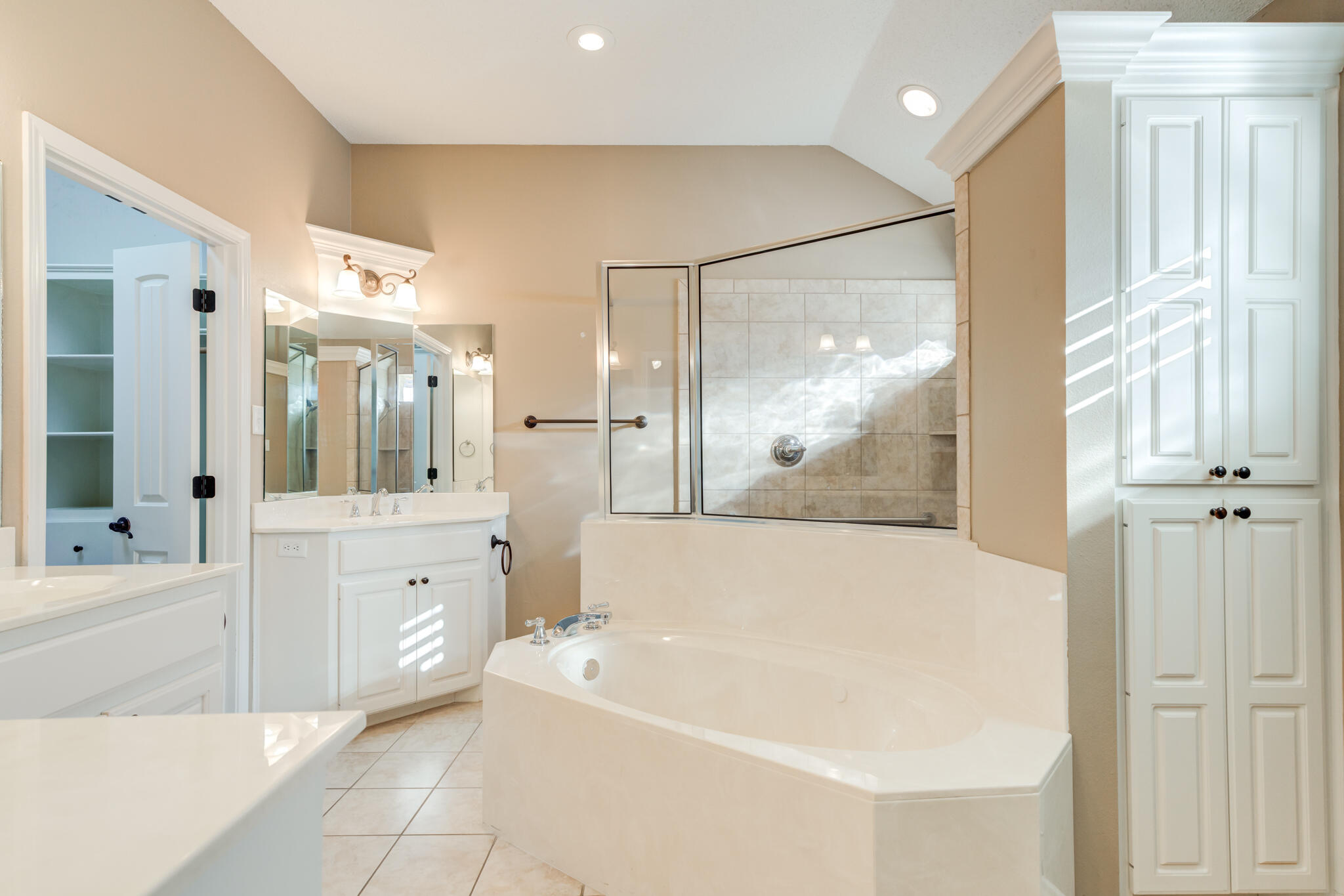 6013 100th Street Lubbock, TX 79424 - Photo 28 of 48 DSC03655_6_7_8_9