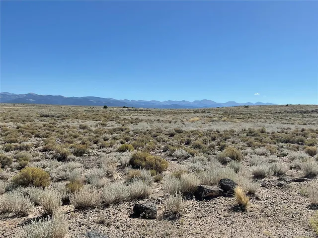 a view of a sky view