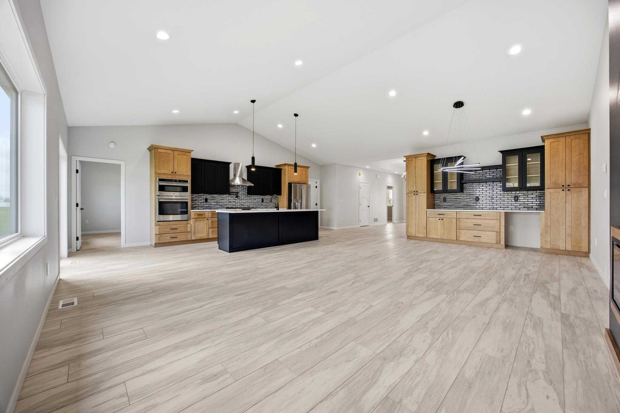 109 Annie's Way Mapleton, ND 58059 - Photo 13 of 56