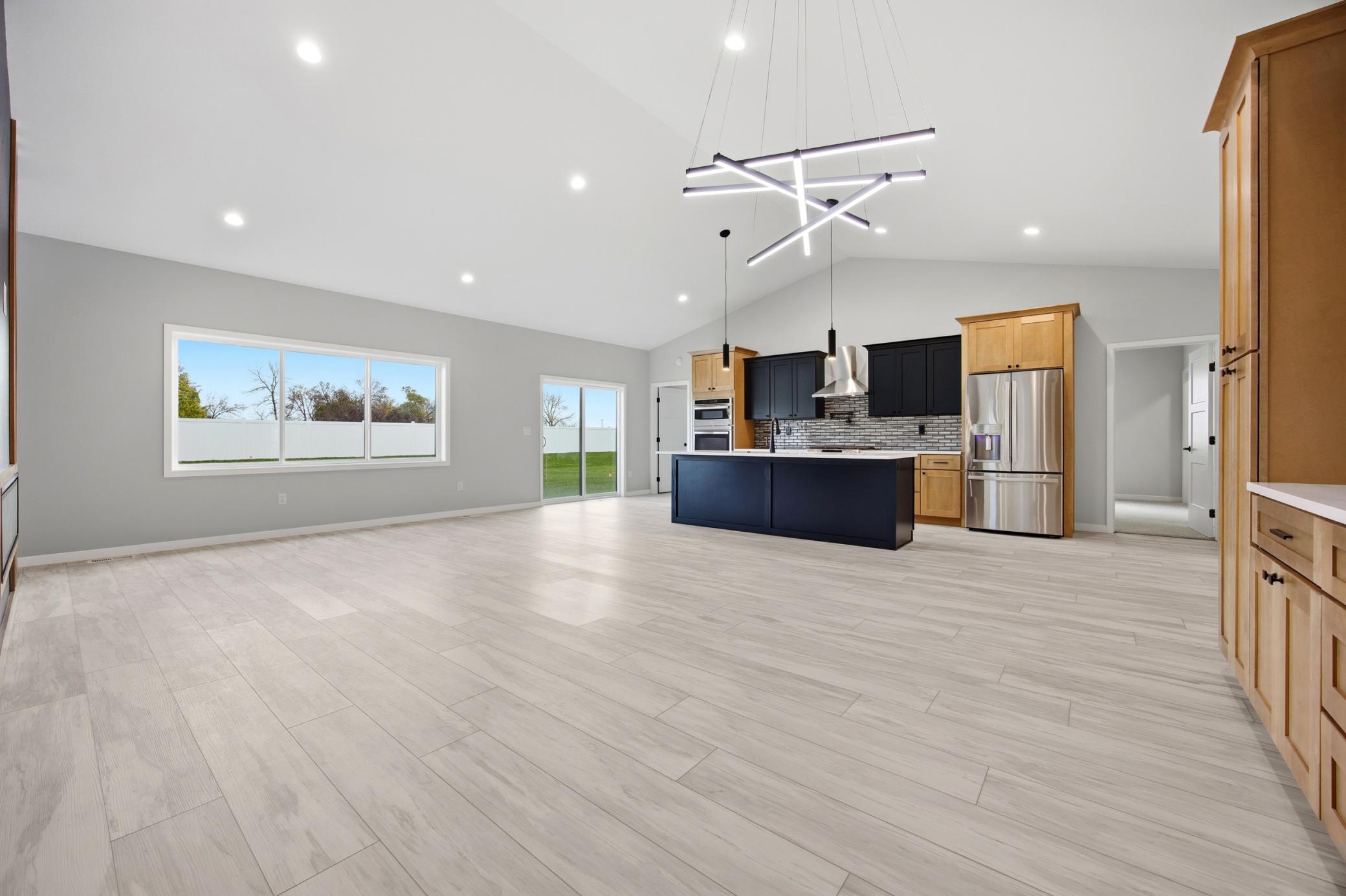 109 Annie's Way Mapleton, ND 58059 - Photo 18 of 56