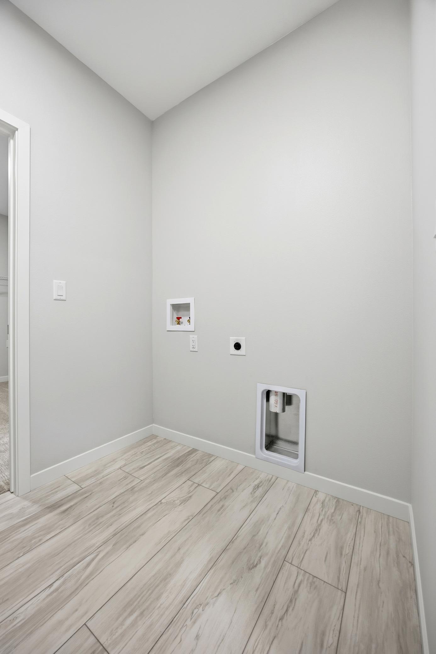 109 Annie's Way Mapleton, ND 58059 - Photo 36 of 56