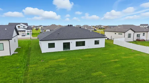 $709,000 | 109 Annie's Way, Mapleton, ND 58059