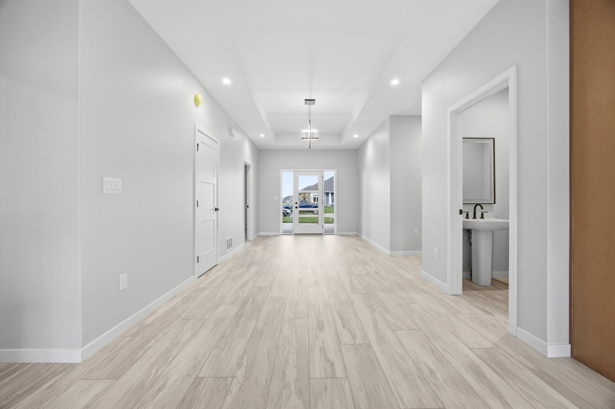 109 Annie's Way Mapleton, ND 58059 - Photo 7 of 56