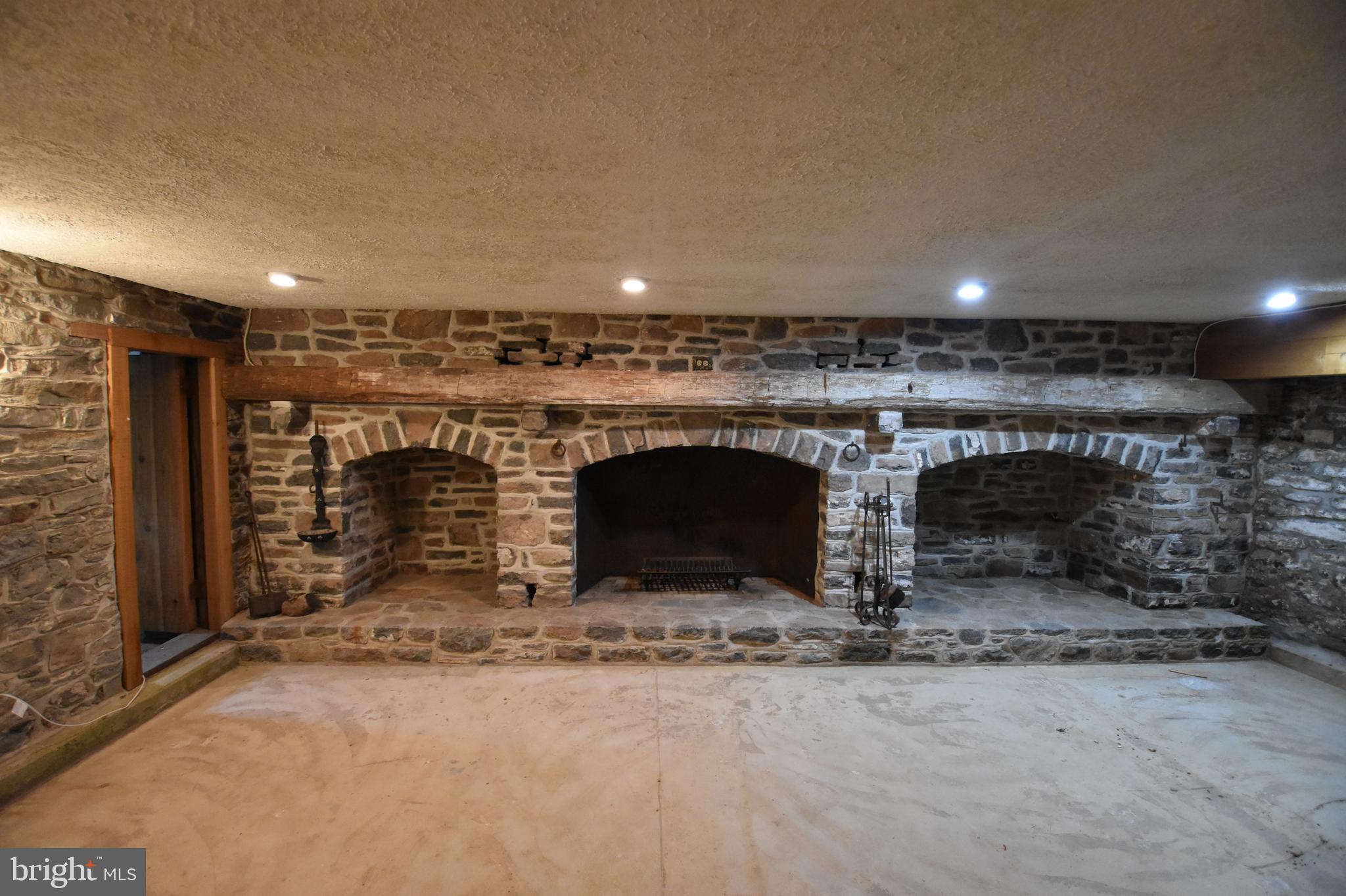 26 Church Road Richlandtown, PA 18955 - Photo 22 of 89 Basement w/ stone fireplace