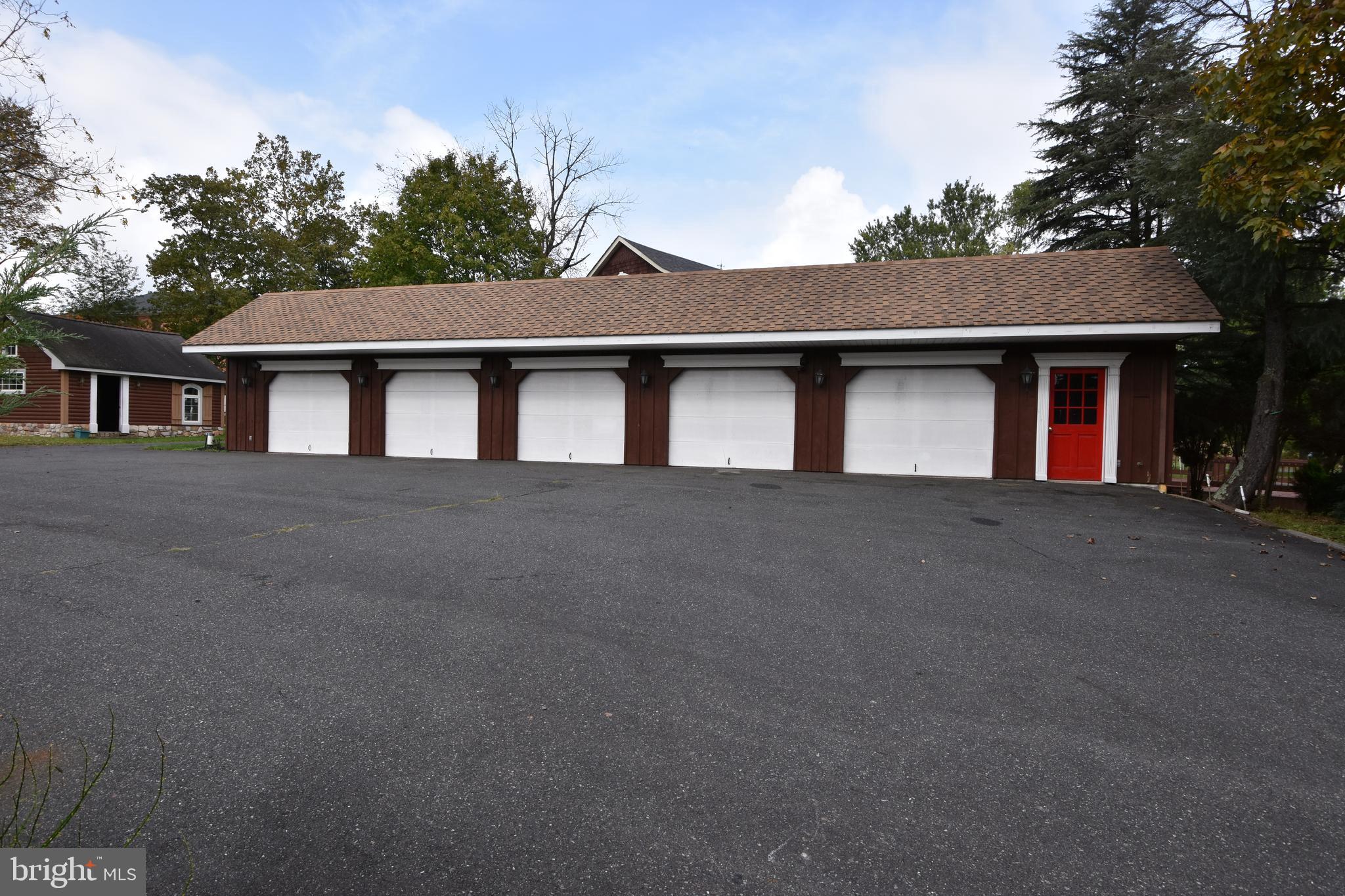 26 Church Road Richlandtown, PA 18955 - Photo 65 of 89 5 car garage