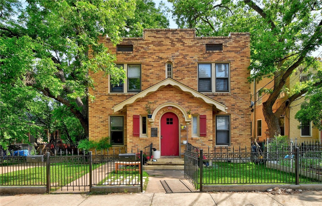 804 Rutherford Place, Unit B Austin, TX 78704 - Photo 1 of 1 front view of a house with a yard