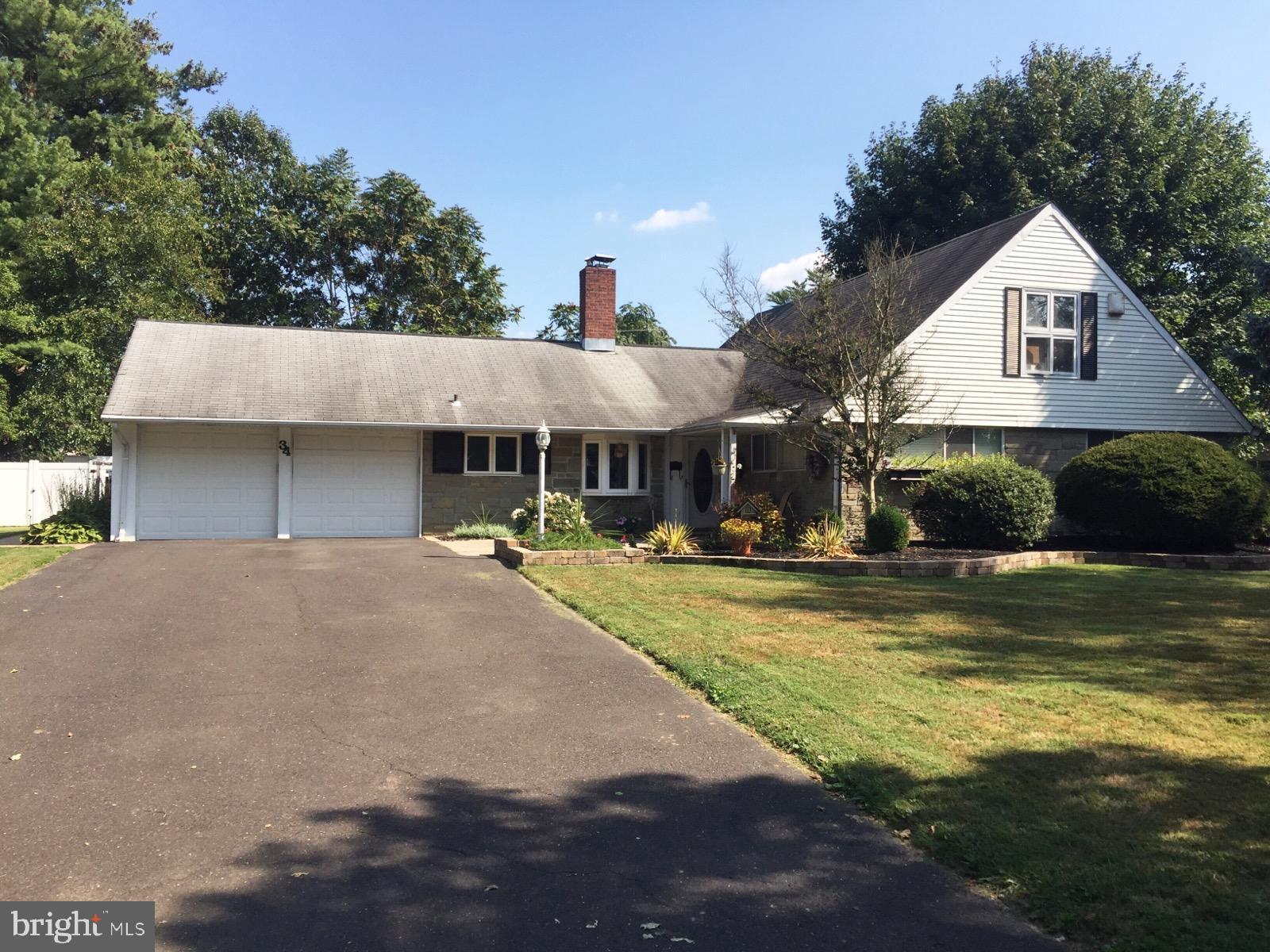 34 Red Berry Road Levittown, PA 19056 - Photo 1 of 37