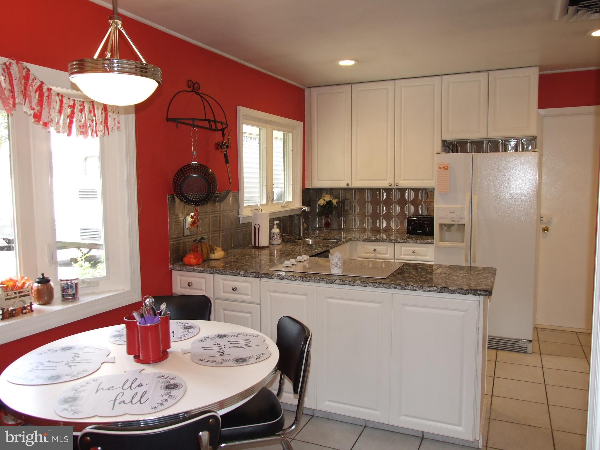 34 Red Berry Road Levittown, PA 19056 - Photo 15 of 37