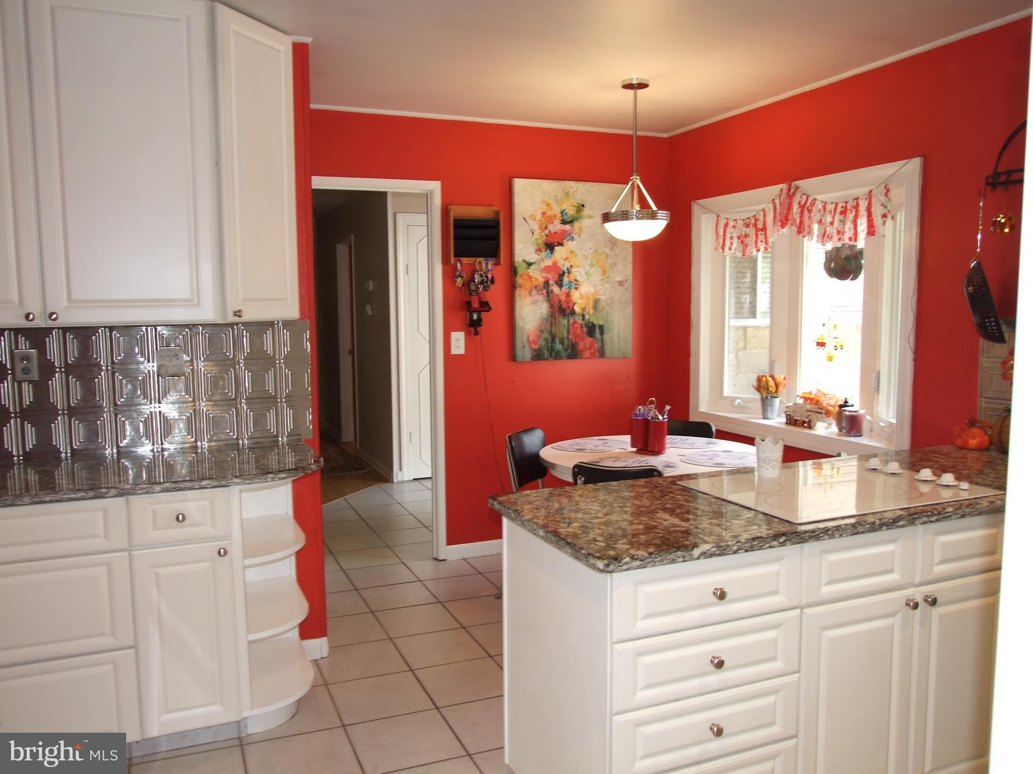34 Red Berry Road Levittown, PA 19056 - Photo 17 of 37