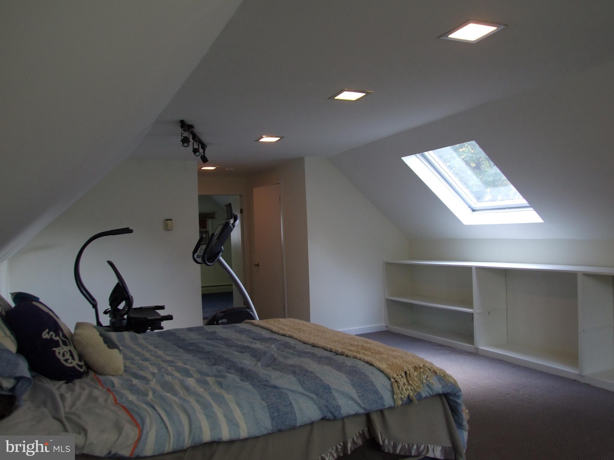 34 Red Berry Road Levittown, PA 19056 - Photo 31 of 37