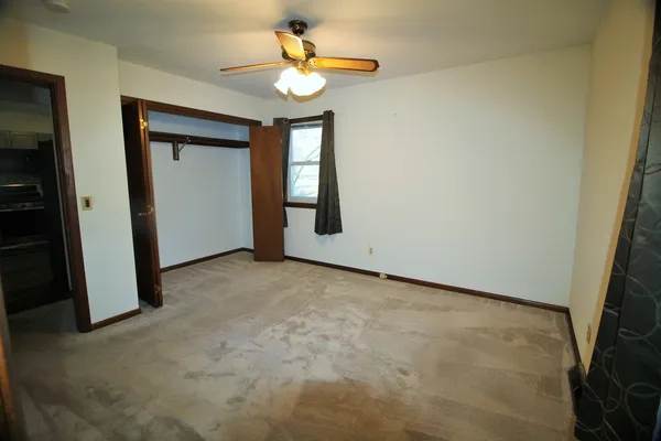 $239,500 | 451 31st Avenue, East Moline, IL 61244