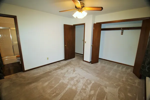 $239,500 | 451 31st Avenue, East Moline, IL 61244