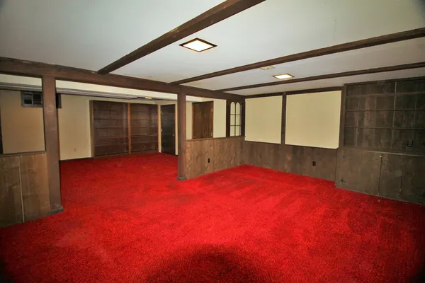 $239,500 | 451 31st Avenue, East Moline, IL 61244