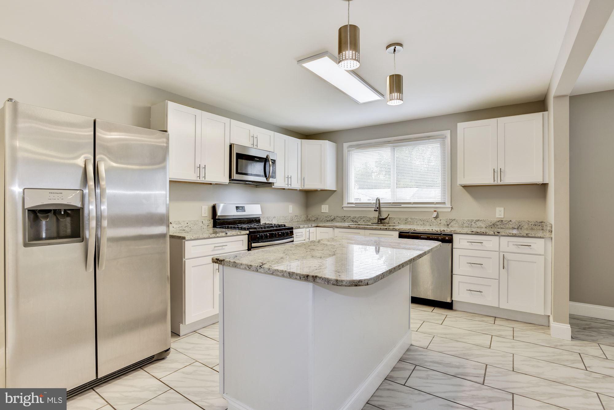 3925 Chaffey Road Randallstown, MD 21133 - Photo 5 of 33 Eat-In Kitchen | Stainless Steel Appliances
