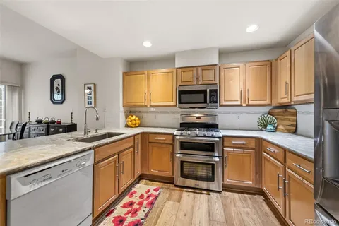 $520,000 | 658 South Yarrow Street, Lakewood, CO 80226
