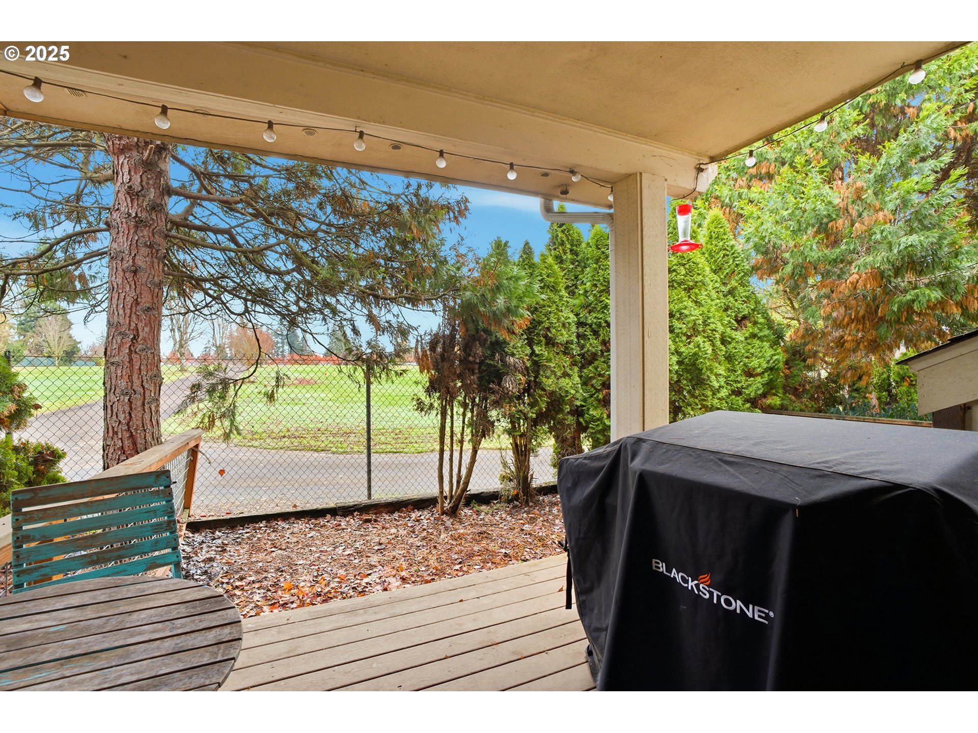 445 Harris Lane Oregon City, OR 97045 - Photo 11 of 29 a view of a backyard with sitting area