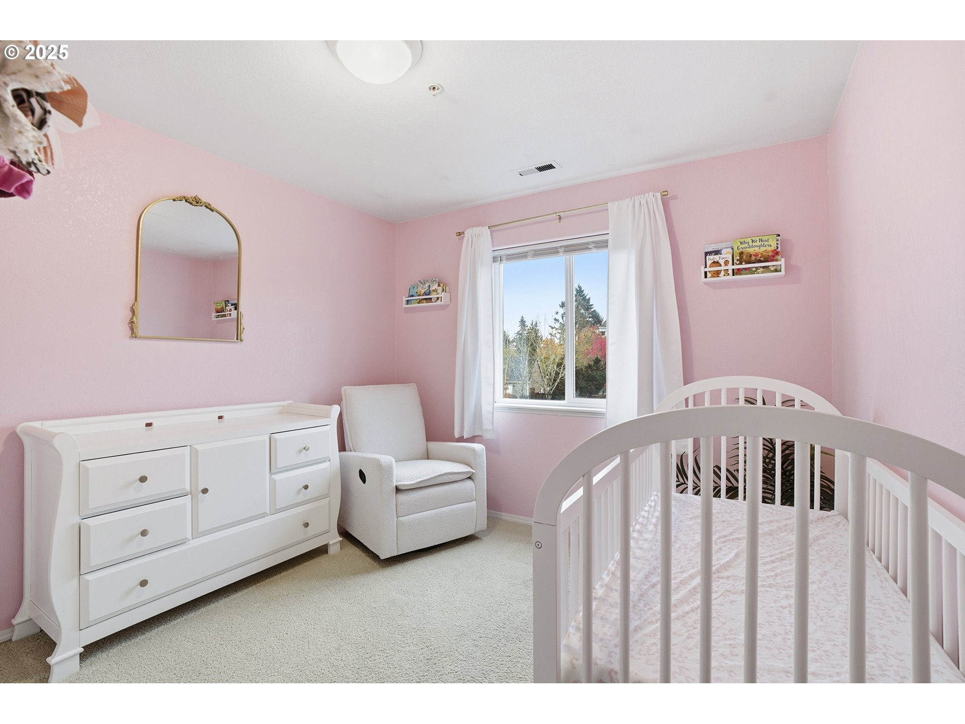 445 Harris Lane Oregon City, OR 97045 - Photo 23 of 29 a bedroom with furniture and window