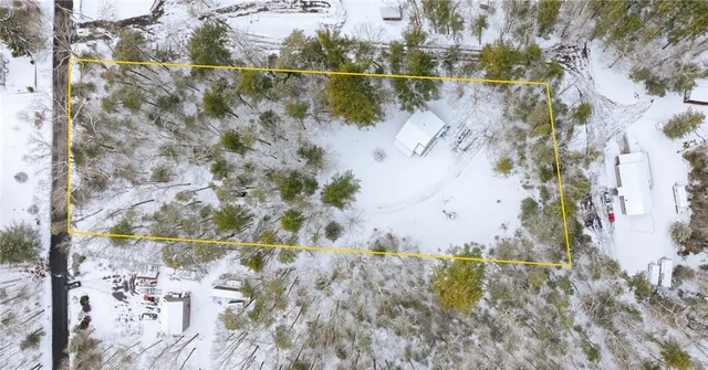 $625,000 | 96 Highview Avenue, Hopkinton, RI 02832