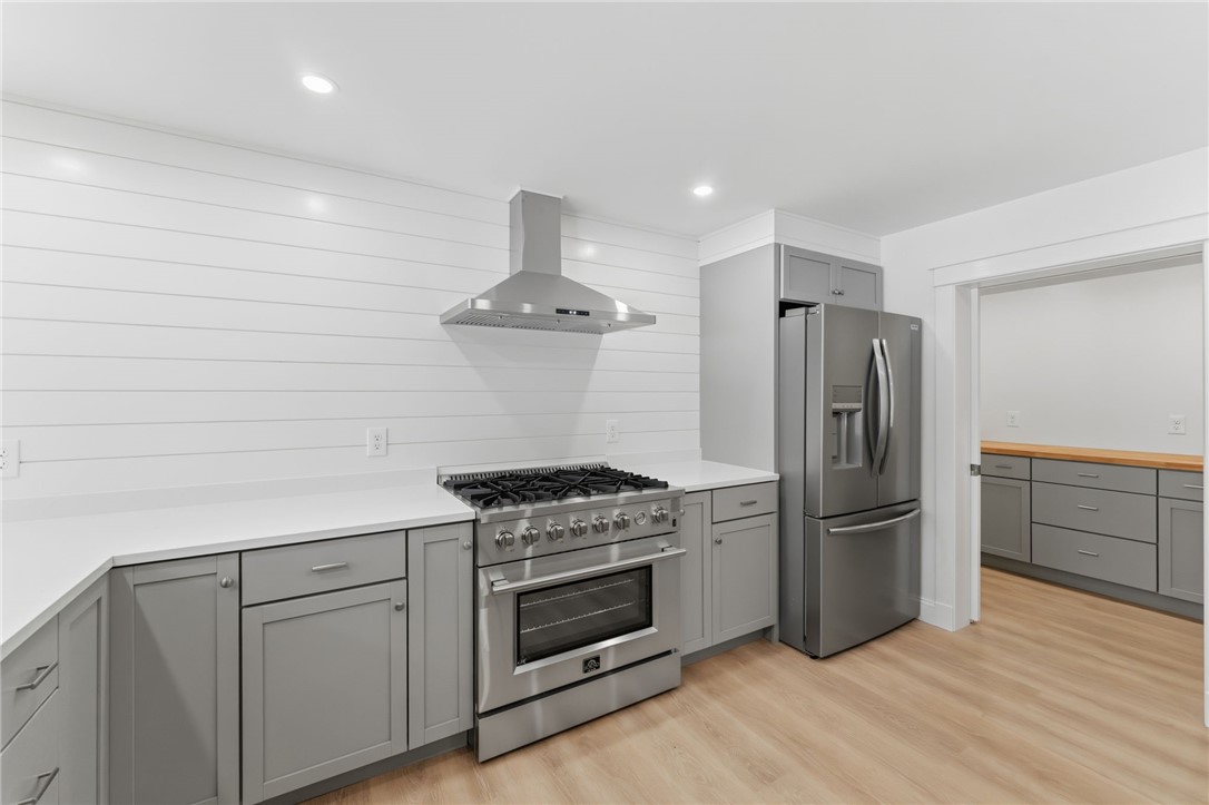 96 Highview Avenue Hopkinton, RI 02832 - Photo 10 of 44