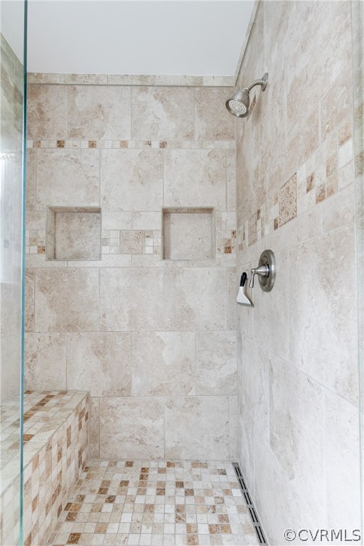 2910 East Brigstock Road Midlothian, VA 23113 - Photo 42 of 45 a bathroom with a shower