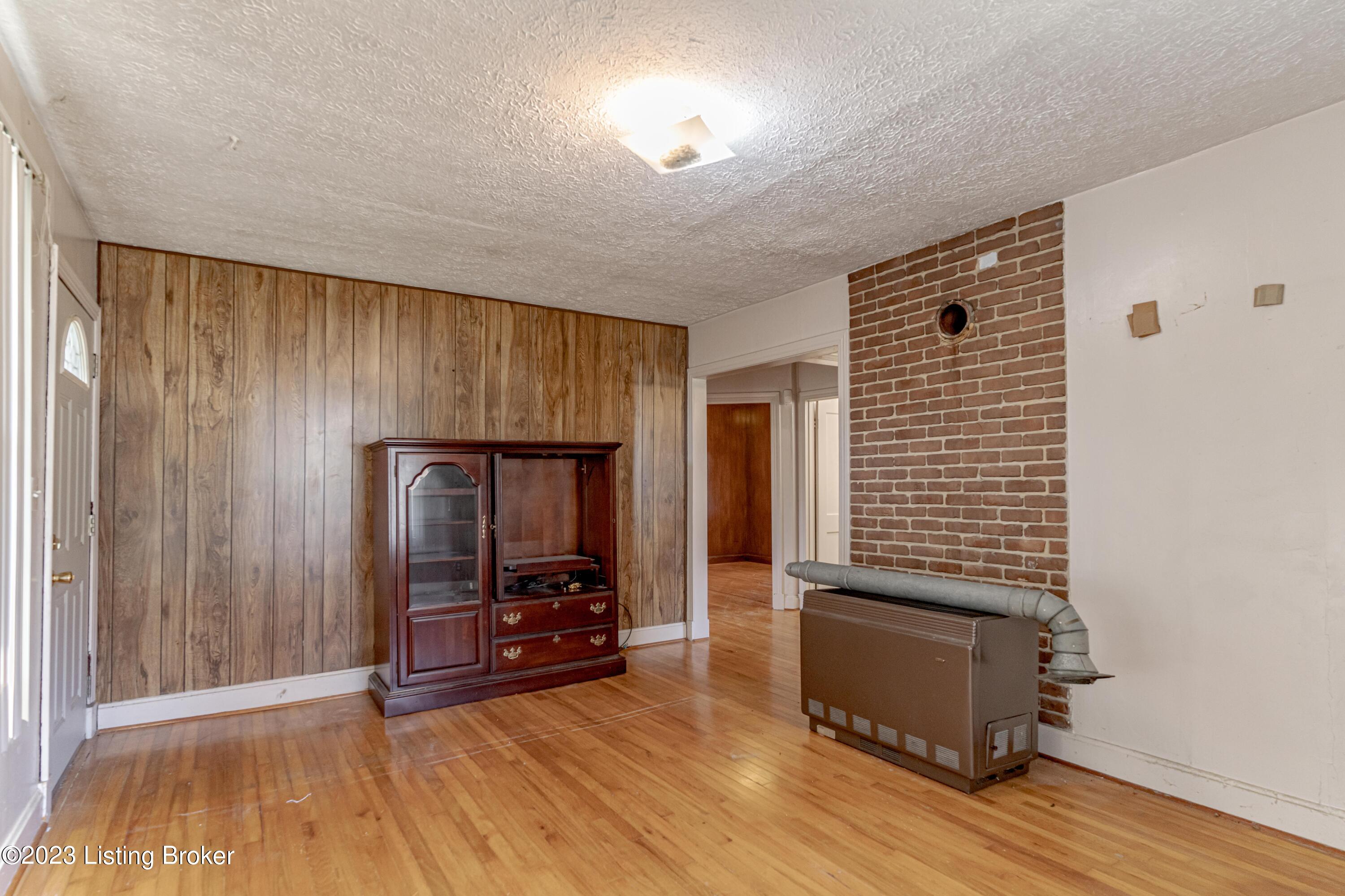 260 Klapper Road Brooks, KY 40109 - Photo 6 of 35 DSC08938