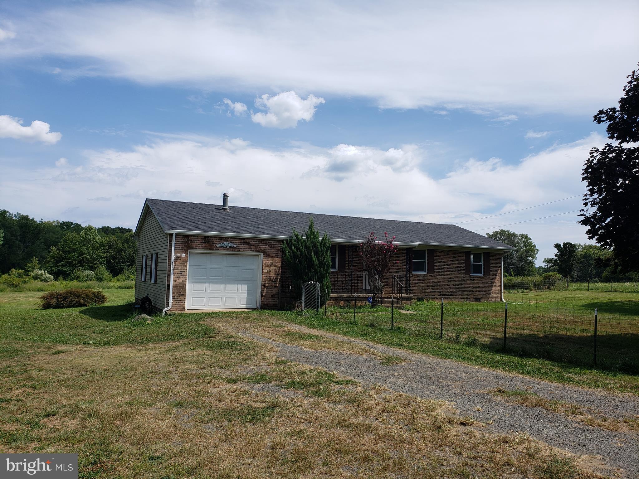 4227 Belvoir Road Marshall, VA 20115 - Photo 3 of 43 Front yard is fully fenced for dogs and children