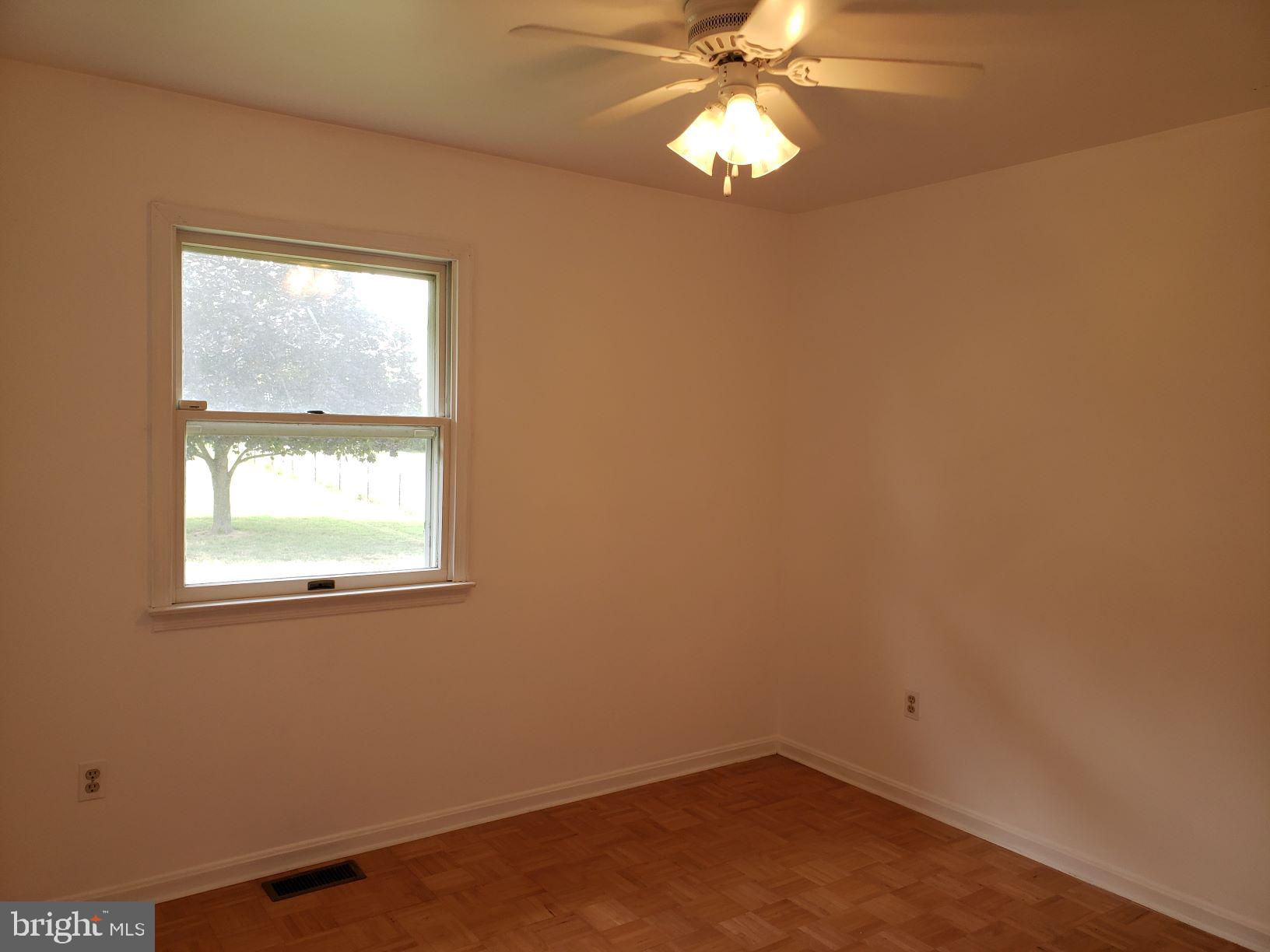 4227 Belvoir Road Marshall, VA 20115 - Photo 22 of 43 3rd bedroom