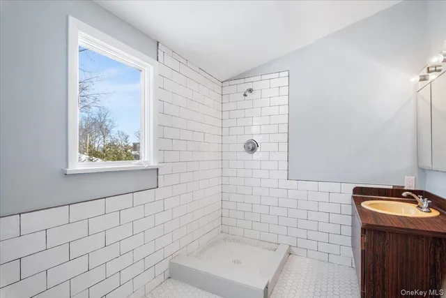 $839,900 | 206 Emerson Avenue, Hartsdale, NY 10530