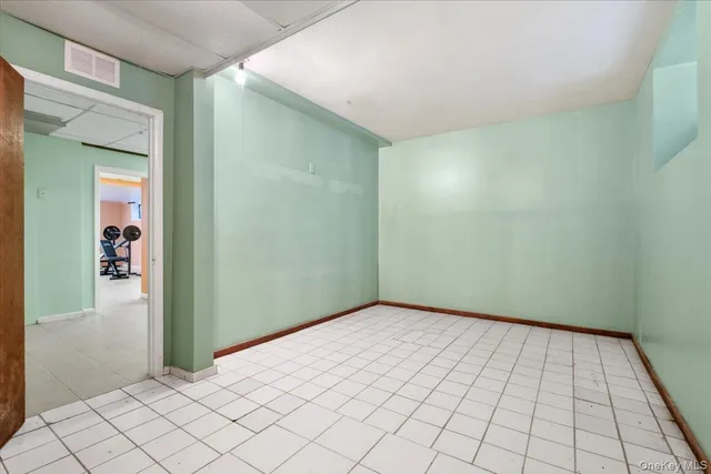 $839,900 | 206 Emerson Avenue, Hartsdale, NY 10530