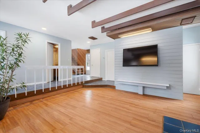 $839,900 | 206 Emerson Avenue, Hartsdale, NY 10530