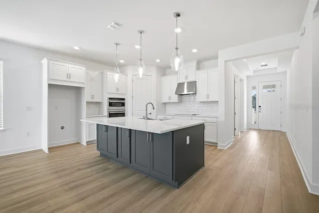 $575,999 | 3714 Pine Peak Loop, Plant City, FL 33565