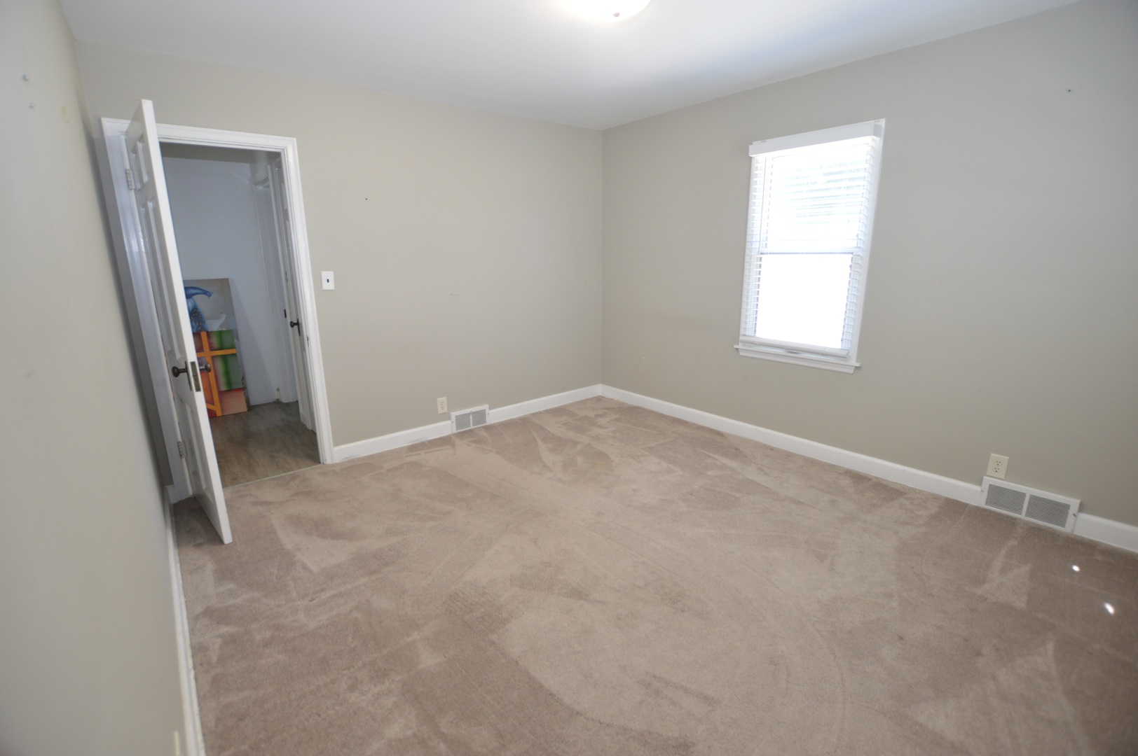 4601 Spring Grove Road McHenry, IL 60051 - Photo 15 of 23 Gallery Image 15