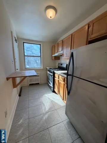 $117,000 | 735 Elm Avenue, Unit 5F, Teaneck, NJ 07666