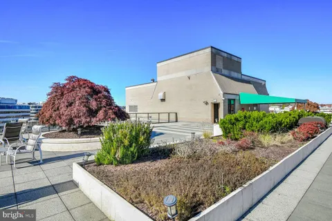 $649,900 | 800 25th Street Northwest, Unit 806, Washington, DC 20037