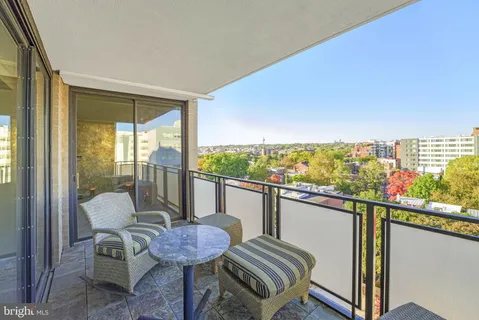 $649,900 | 800 25th Street Northwest, Unit 806, Washington, DC 20037