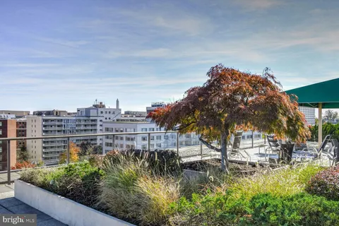 $649,900 | 800 25th Street Northwest, Unit 806, Washington, DC 20037